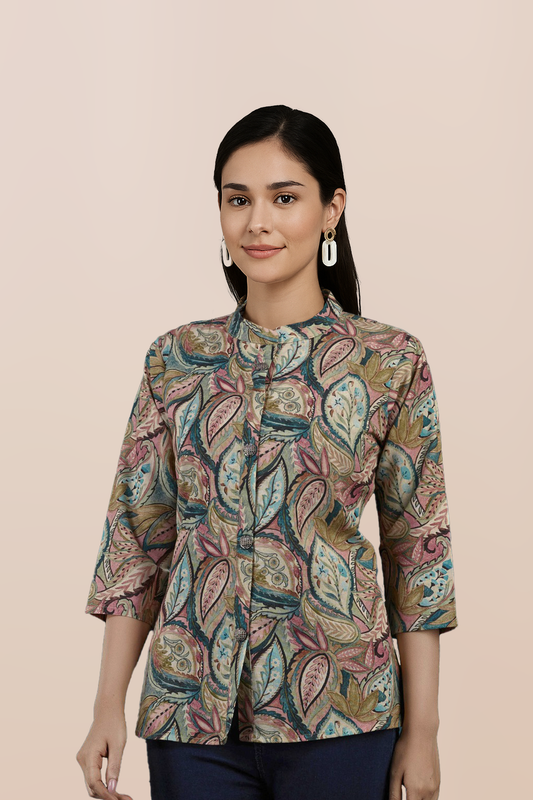 Paisley leaf print Pointed Collar Top